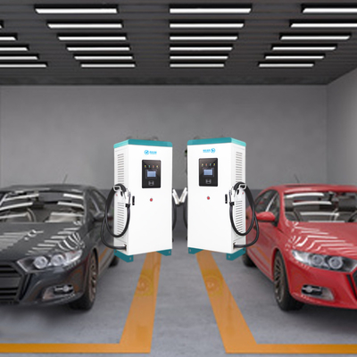 CCS 2 شواحن السيارة العامة ، شاحن 120KW OCPP Fast EV التجاري